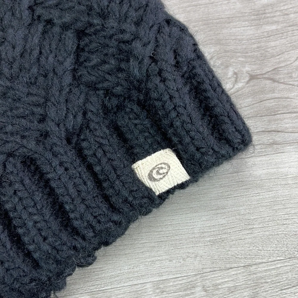 🔆RIP CURL🔆 BLACK POM BEANIE - Picture 4 of 5